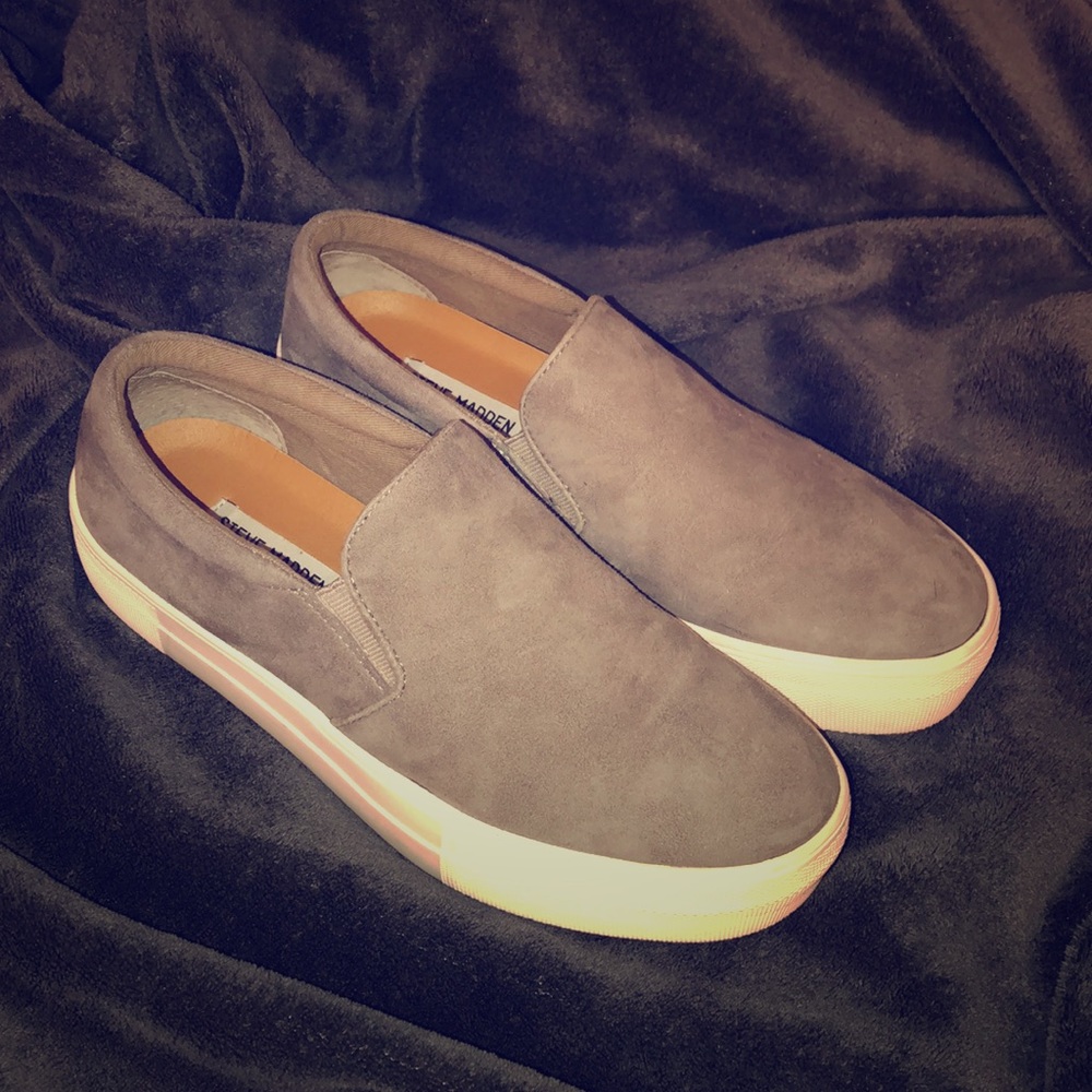 Steve Madden “Gills”